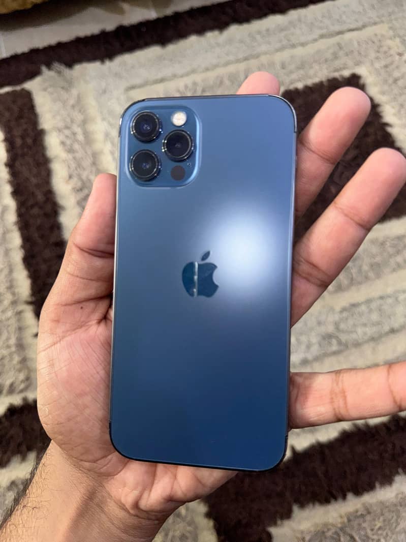 Apple iPhone 12 Pro 2