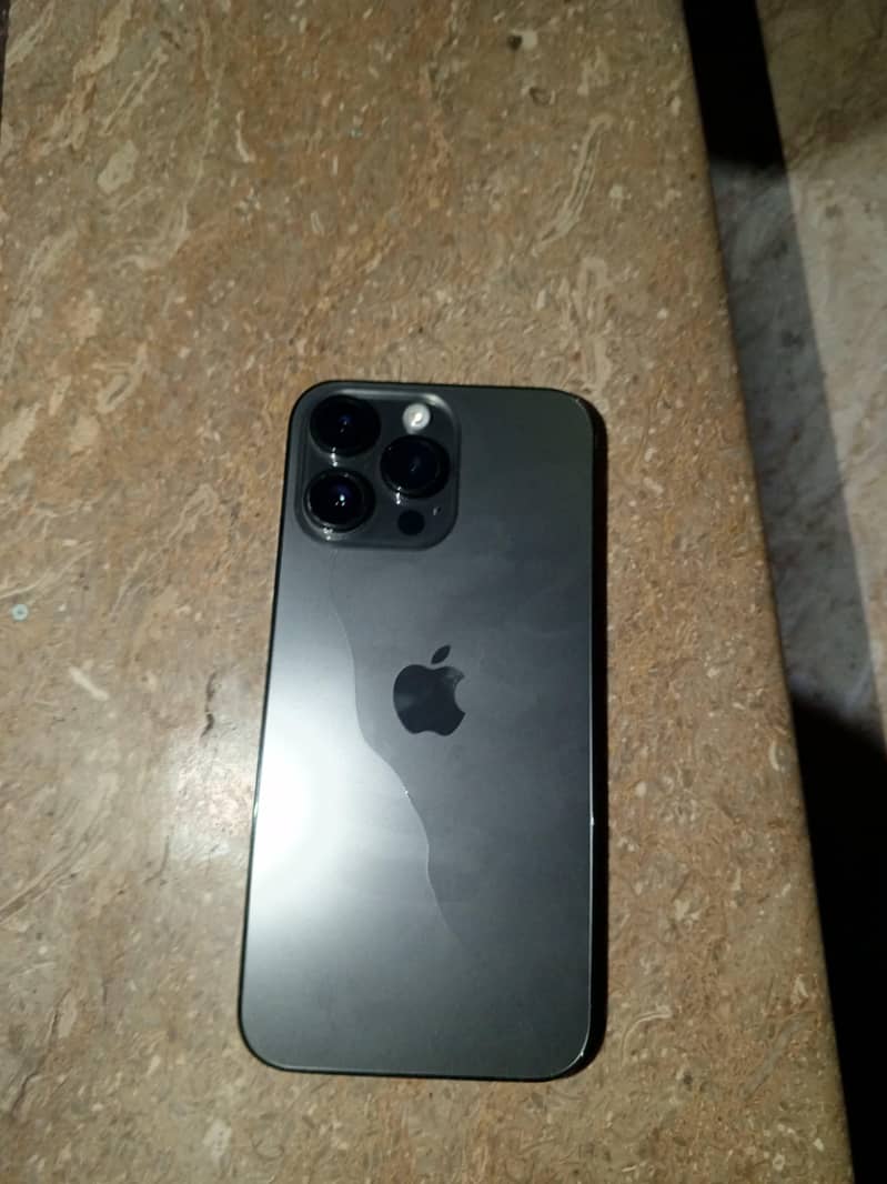 Apple iPhone 14 Pro Max 9