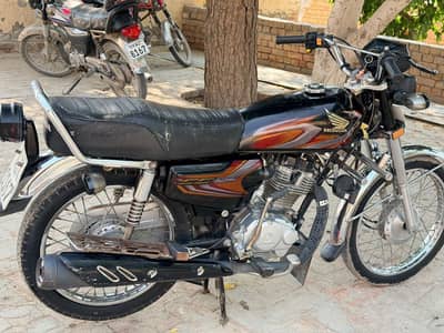 Honda CG 125 2022 Model