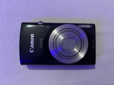 Canon IXUS Digital Camera - 8x Optical Zoom (Black) - Great Condition