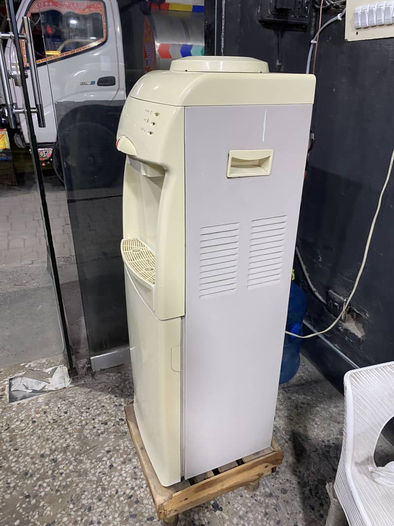 Orient dispenser 2