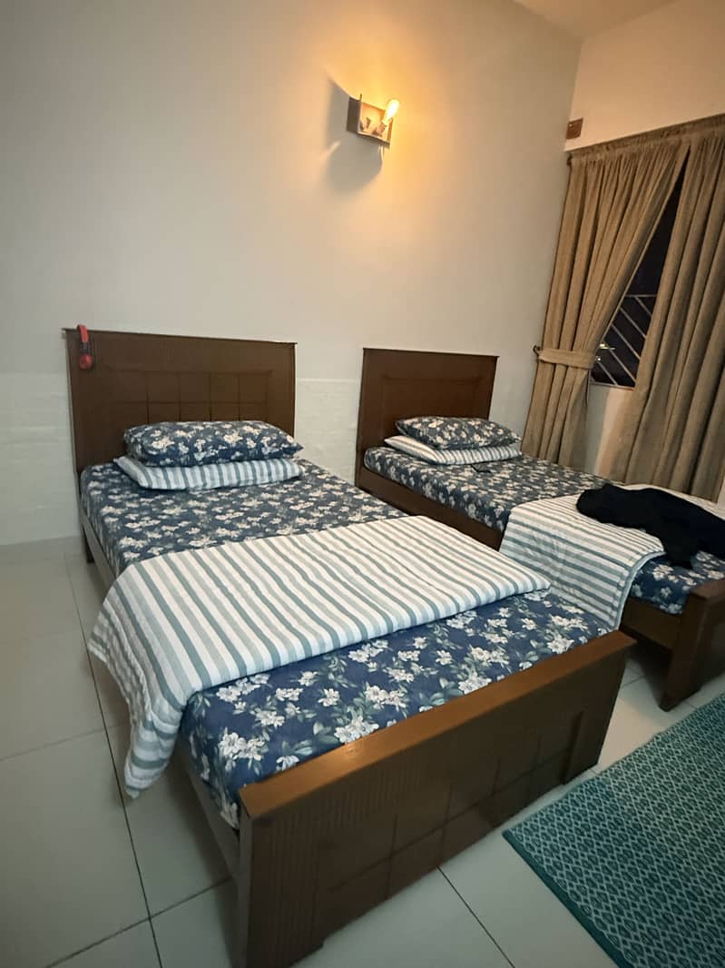 Two single bed for sell 4