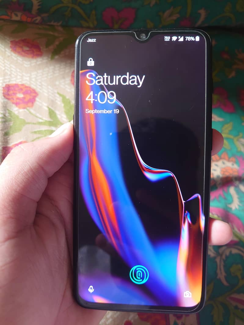 One Plus 6T 3