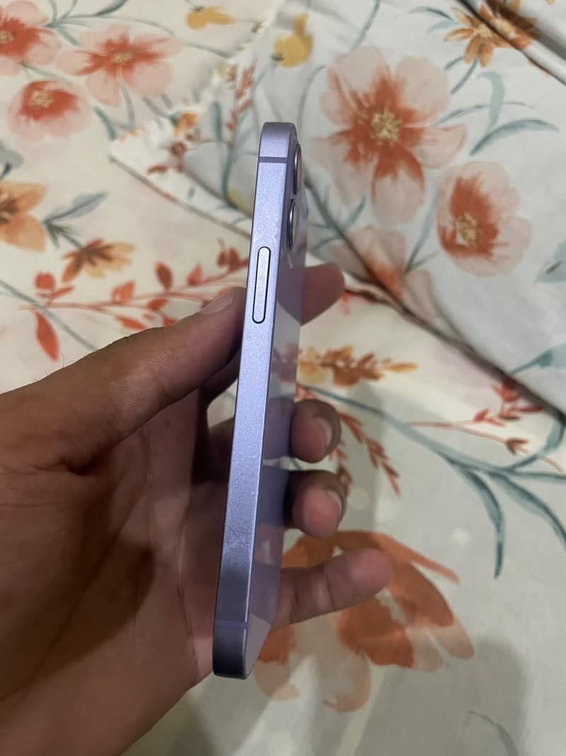 Apple iPhone 12 mini 2