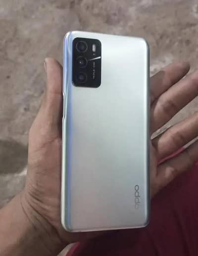 OPPO A16