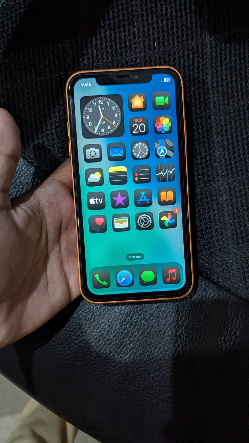 Apple iPhone 16 Pro Max 5