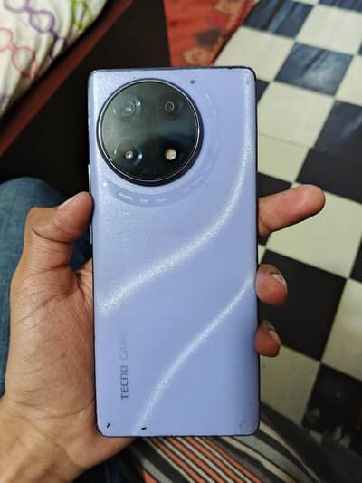 Tecno CAMON 30S
