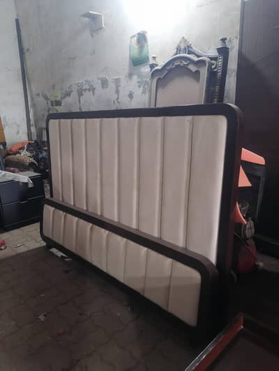 King size bed