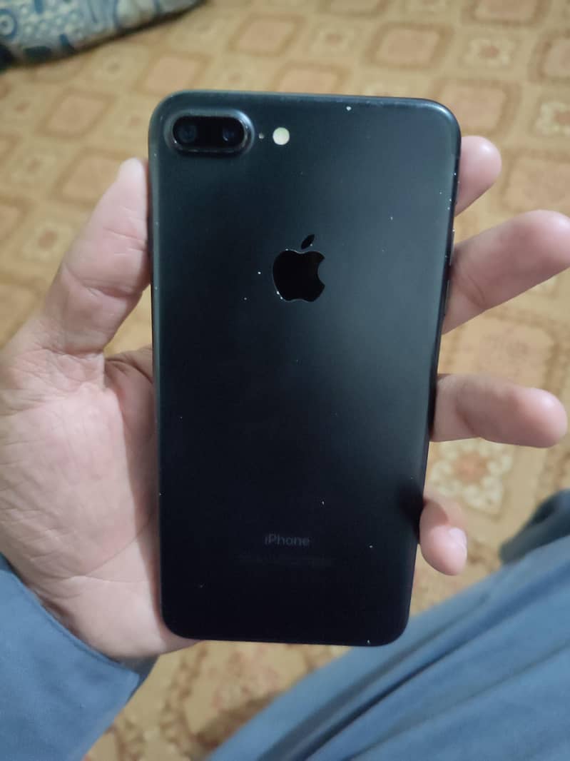 Apple iPhone 7 Plus 0