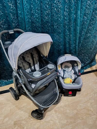 Graco Baby Stroller and Car Seat with Base