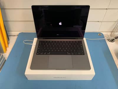 Apple MacBook pro M2 Max ( M1.2. 3.4. 5. Air. Max