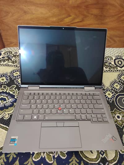 Lenovo thinkpad yoga x1 Gen 7