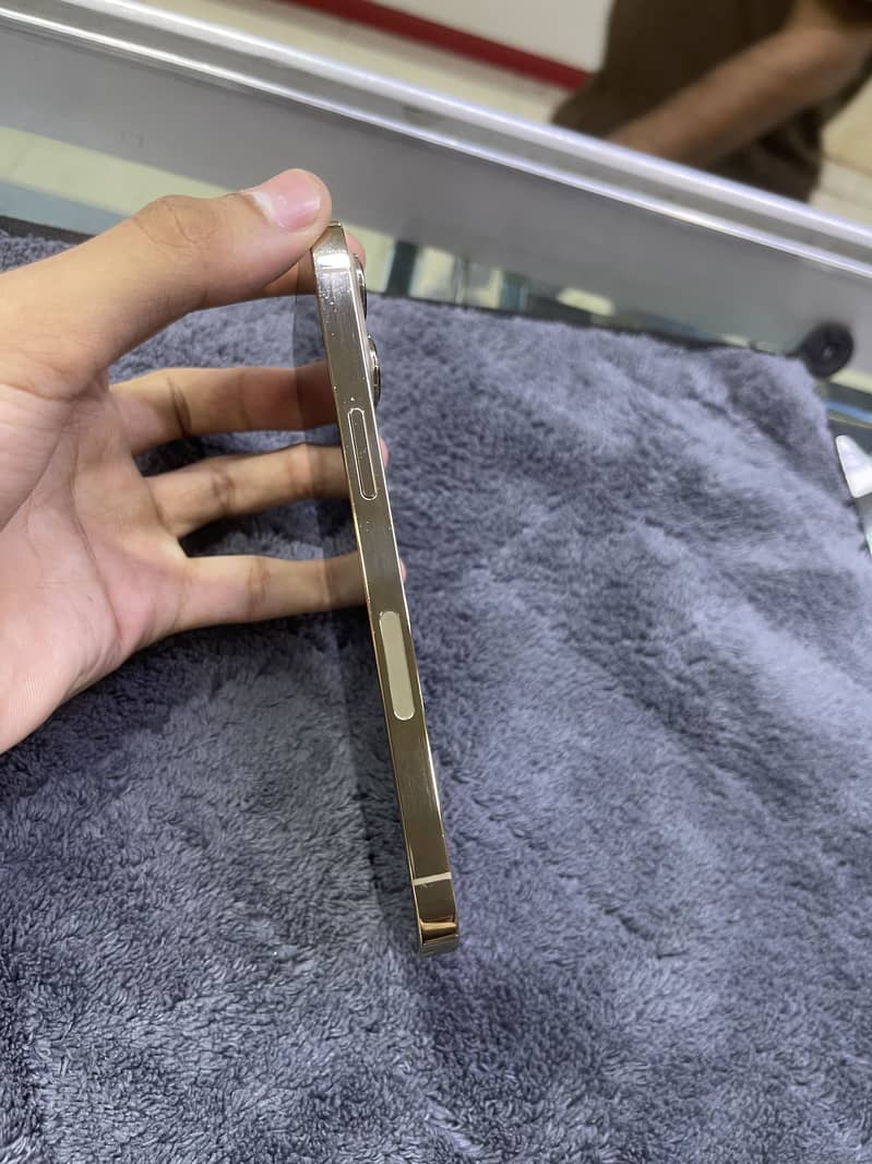 Apple iPhone 13 Pro 5