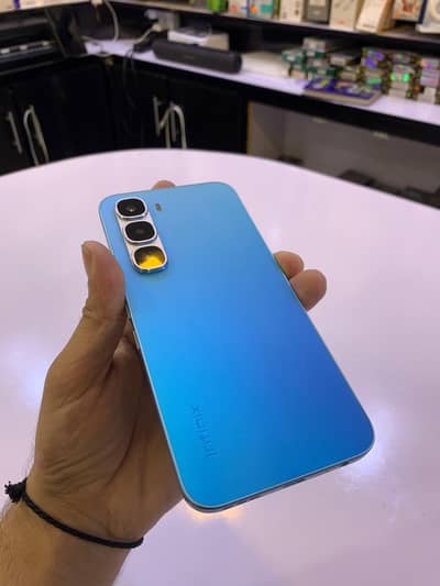 Infinix Hot 60 Pro