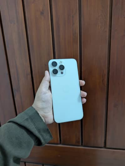Apple iPhone 15 Pro Max factory unlock