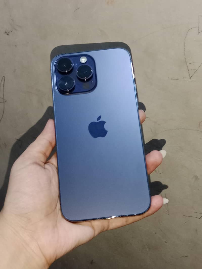 Apple iPhone 14 Pro max 3