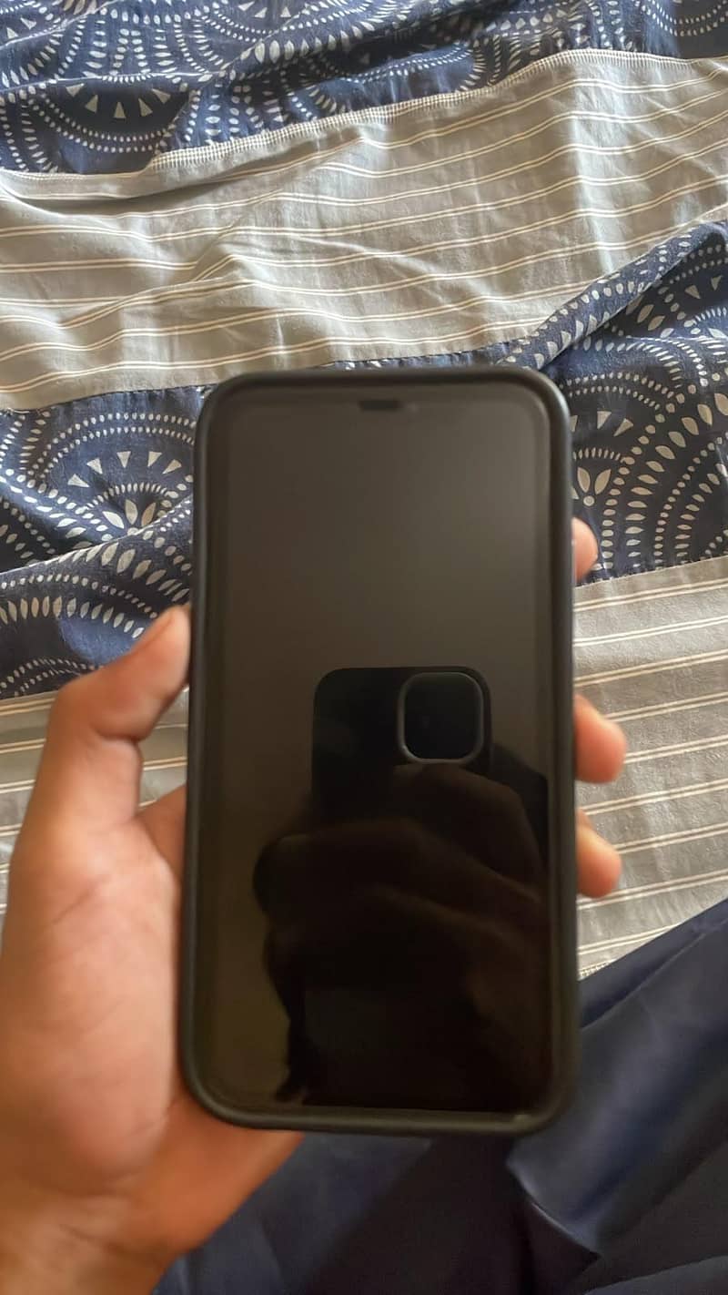 Apple iPhone 11 1