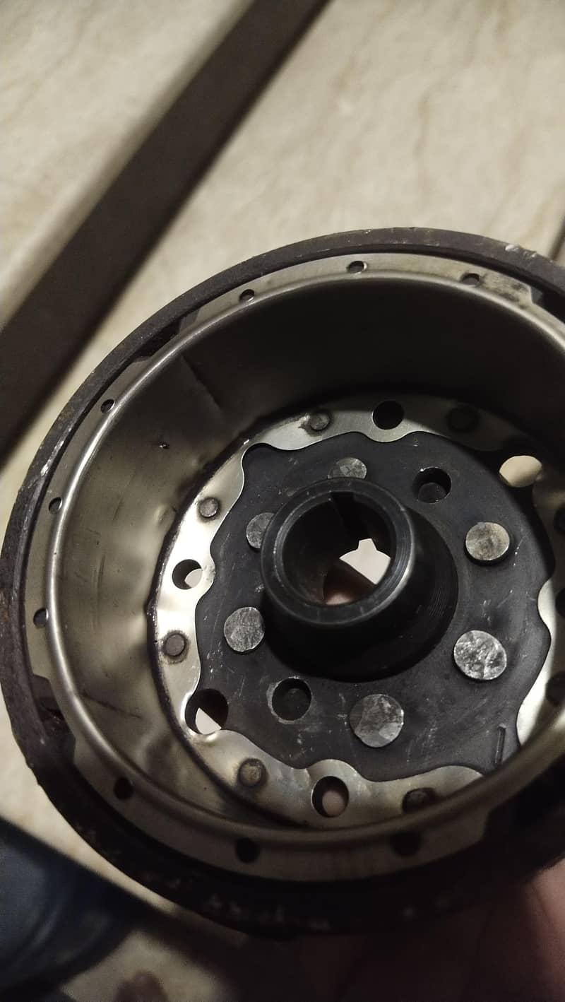 cd70 Magnet 4