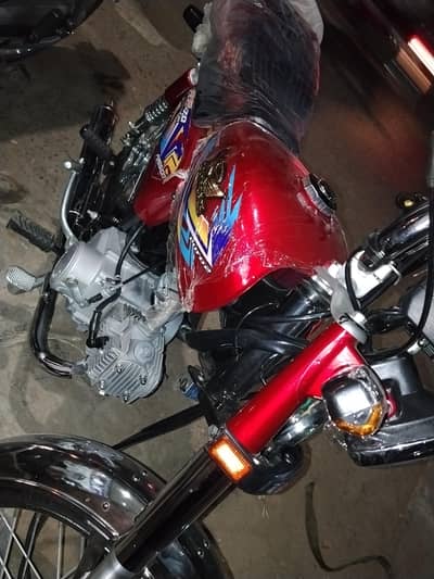 rodprince  70cc  whatts app numbr 03158245151