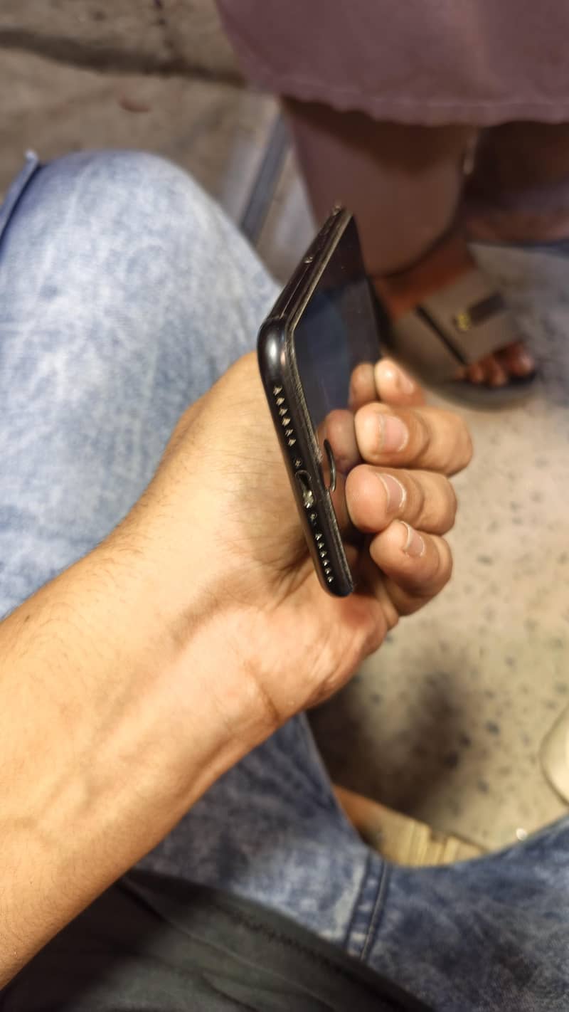 Apple iPhone 7 4
