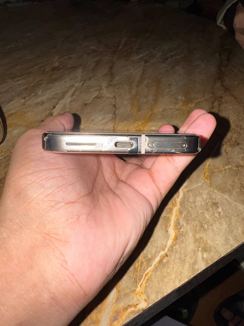 Google Pixel 9 Pro XL 2