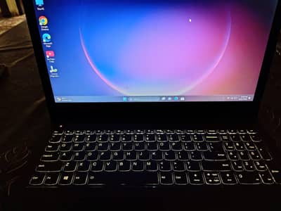 LENOVO LAPTOP — POWERFUL & RELIABLE!