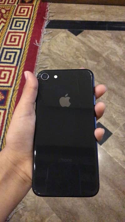 Apple iPhone 8