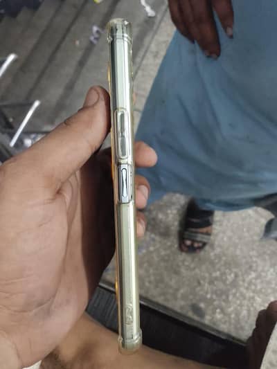 Infinix Hot 12