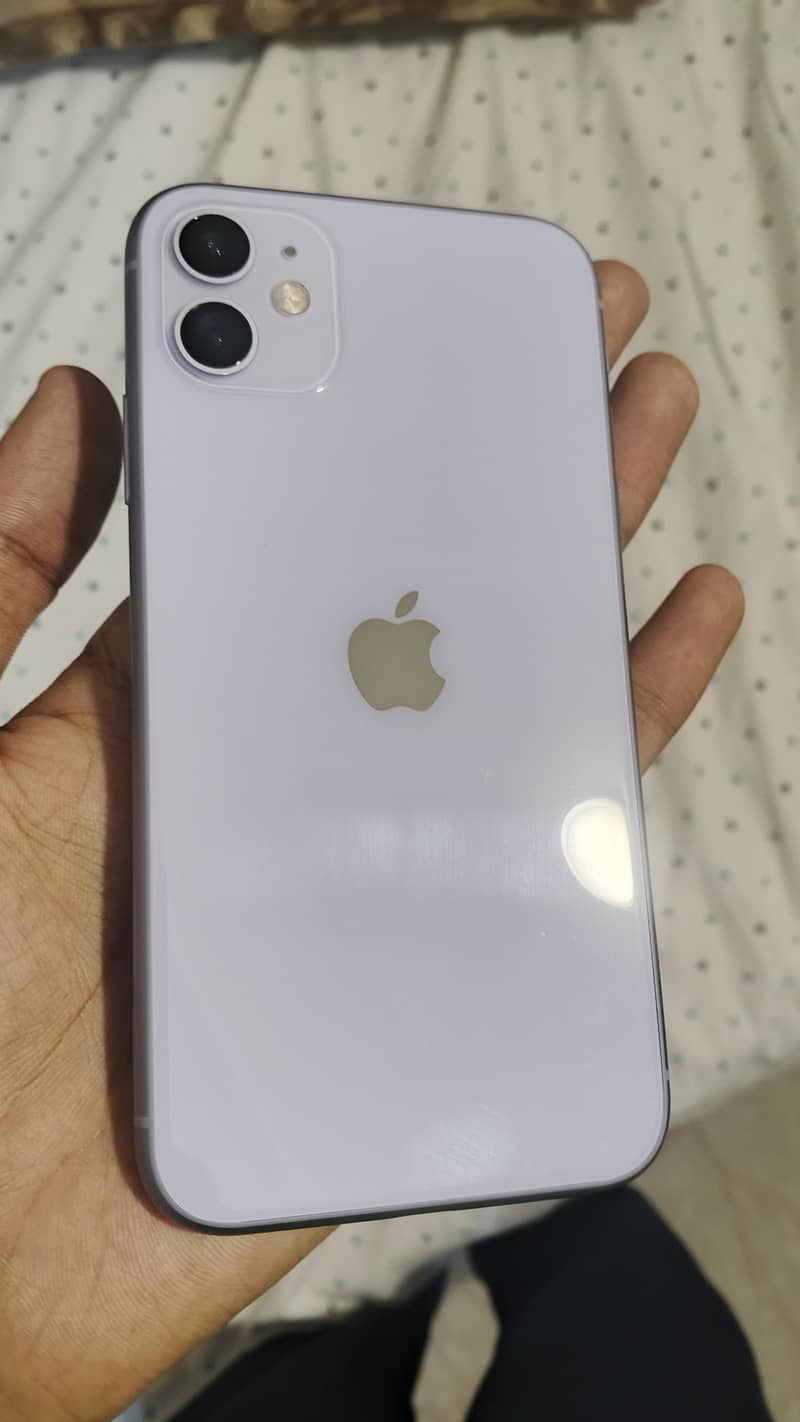 Apple iPhone 11 0