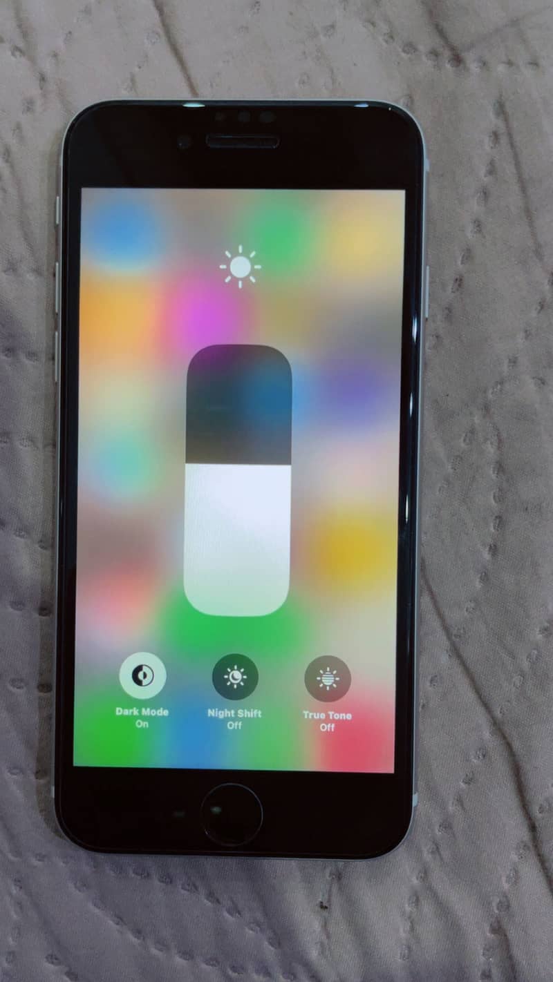 Apple iPhone SE 6