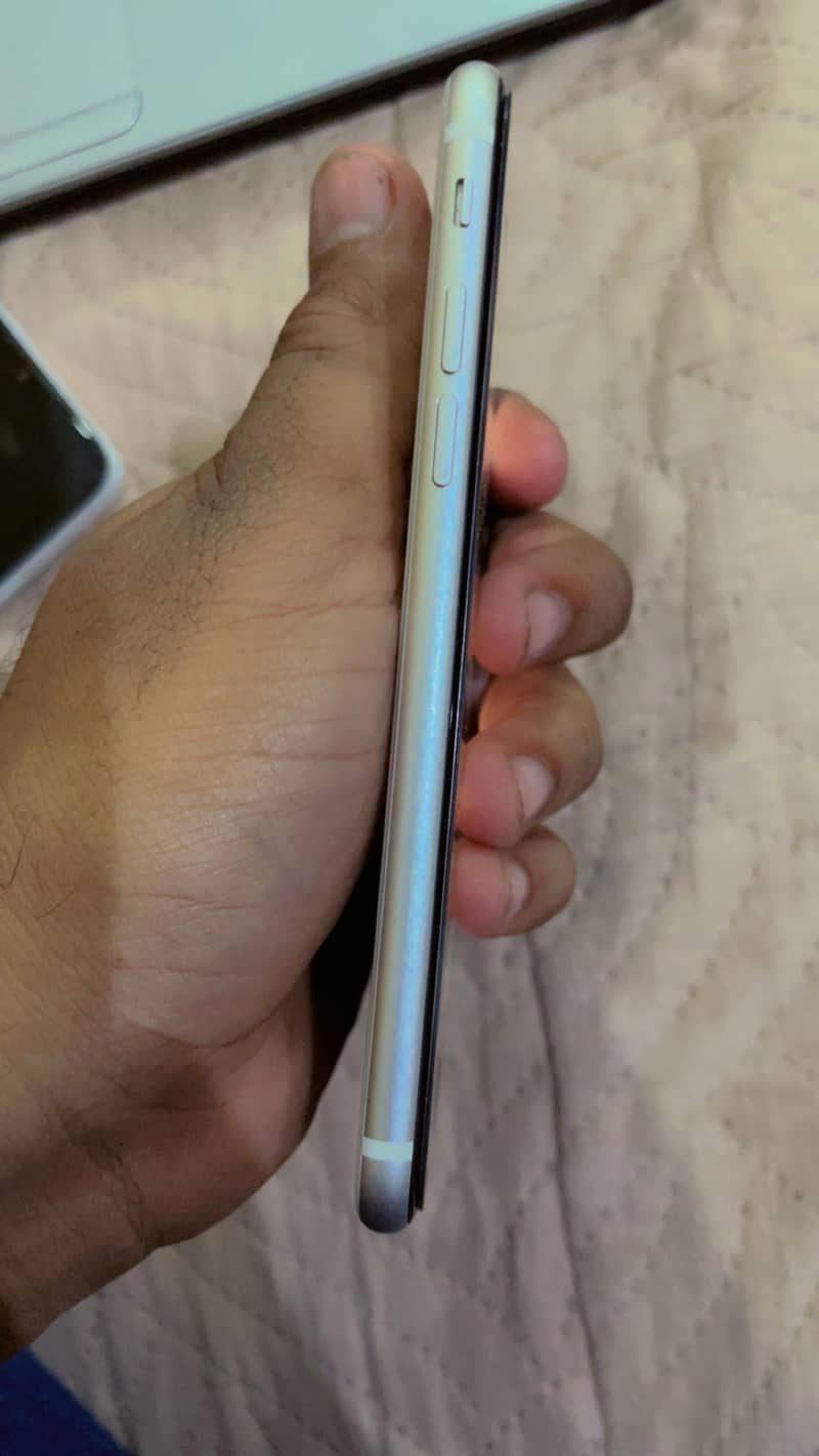 Apple iPhone SE 9
