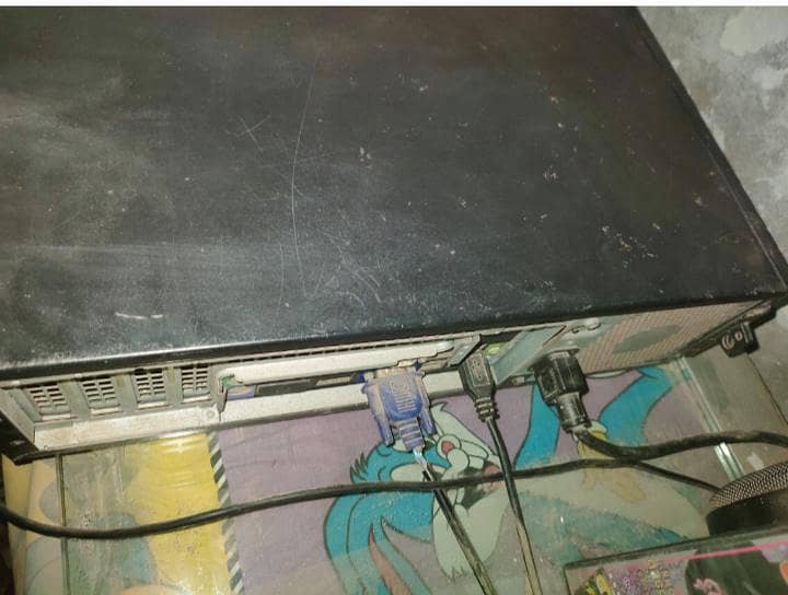 Monitor and CPU 3