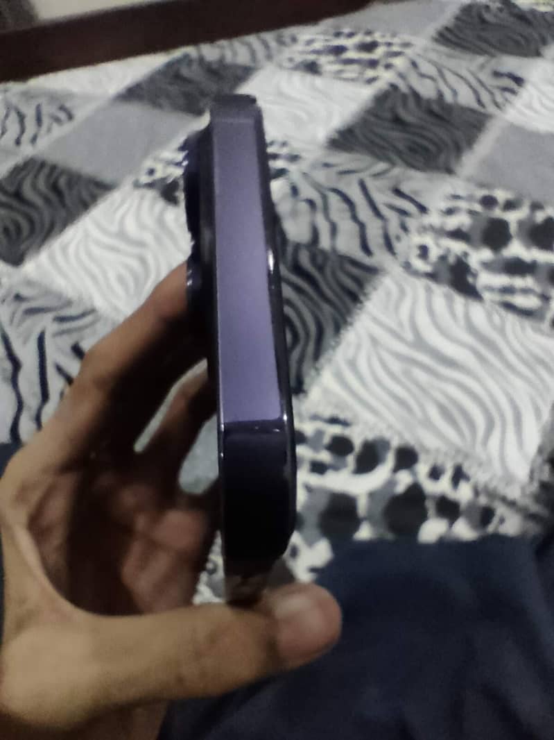 iPhone 14 Pro Max 7