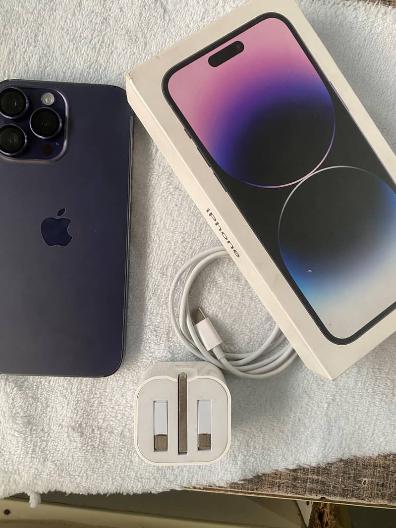 iPhone 14 Pro Max 0