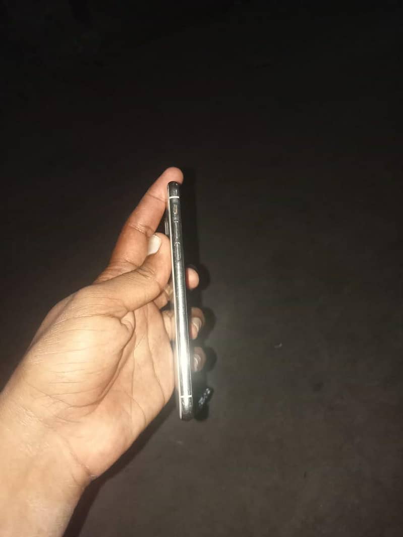 Apple iPhone X 1