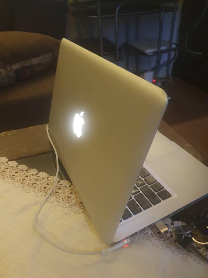 macbook pro mid 2009 3