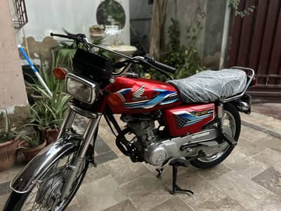 HONDA 125 2024 end of month zero meter bike