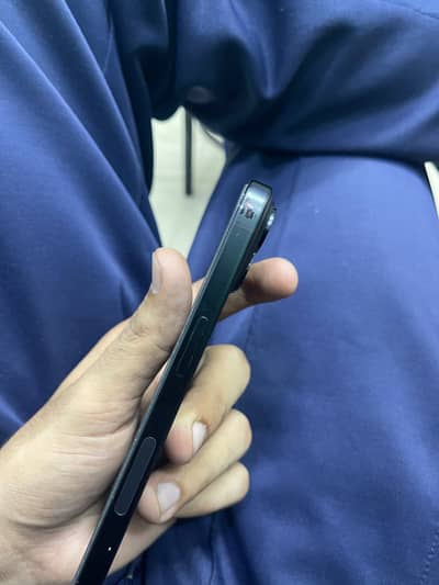 Apple iPhone 15