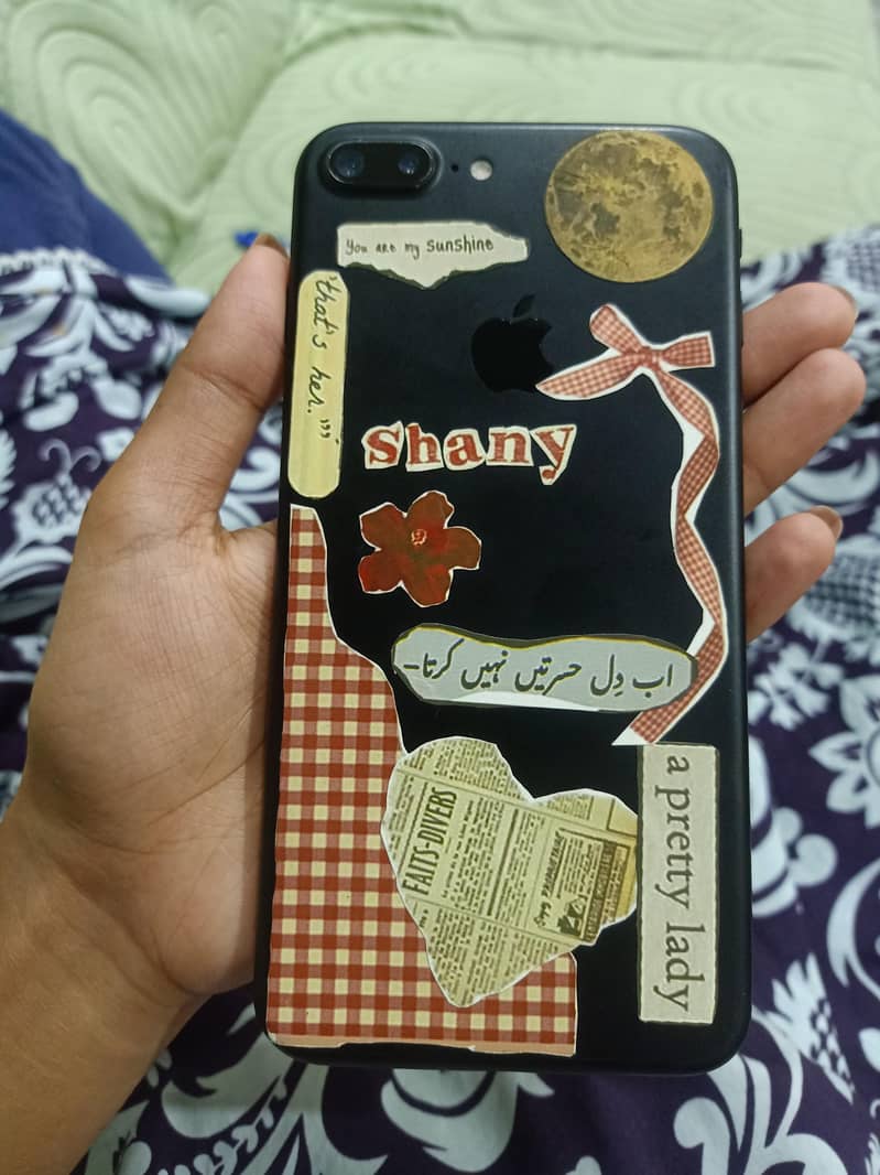 Apple iPhone 7 Plus 1