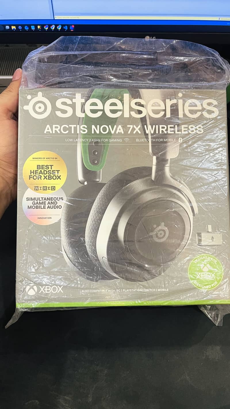 SteelSeries Arctis Nova 7X 0