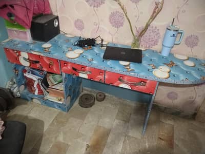 kids furniture