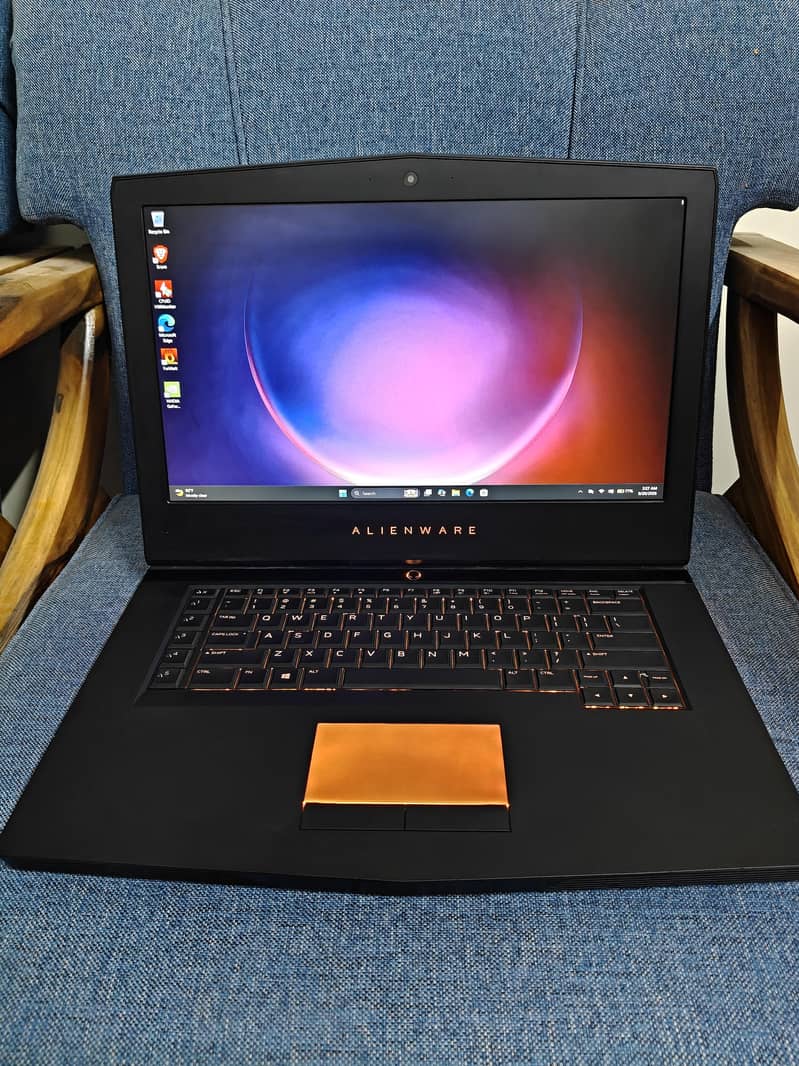 Alienware Gaming laptop 6