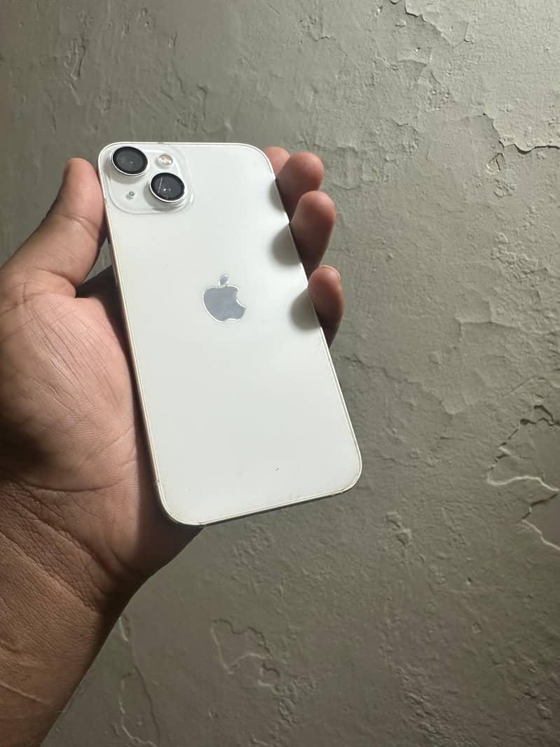 Apple iPhone 13 2