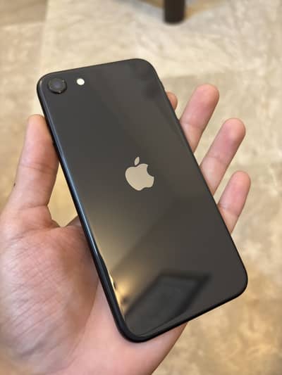 Apple iPhone SE 2020 2nd GENERATION