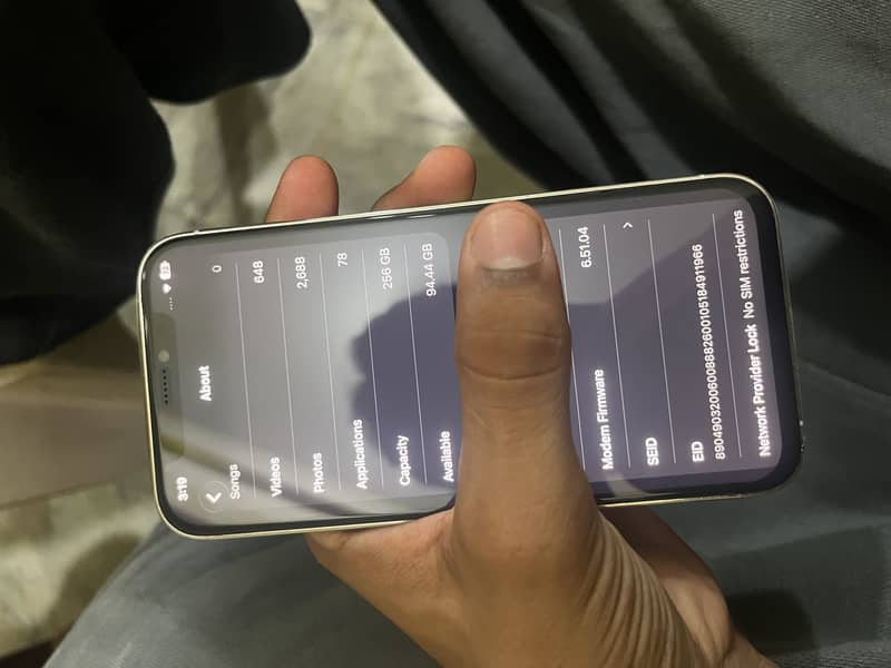Apple iPhone 12 Pro 4