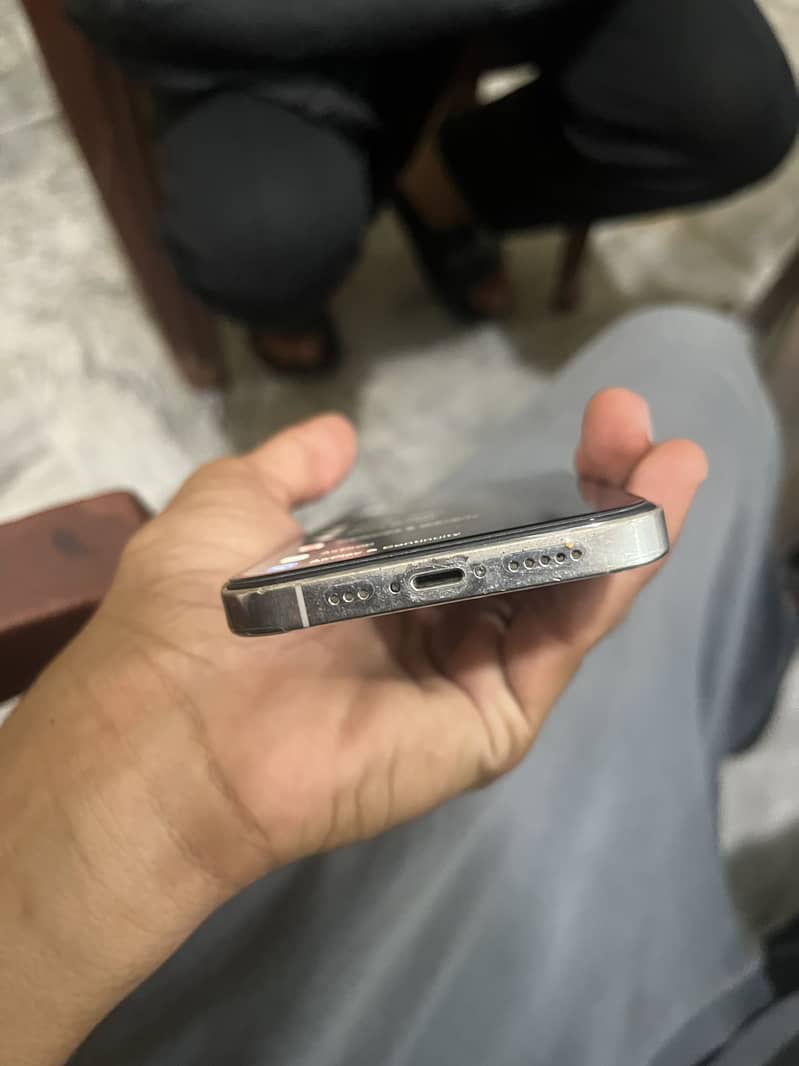 Apple iPhone 12 Pro 9
