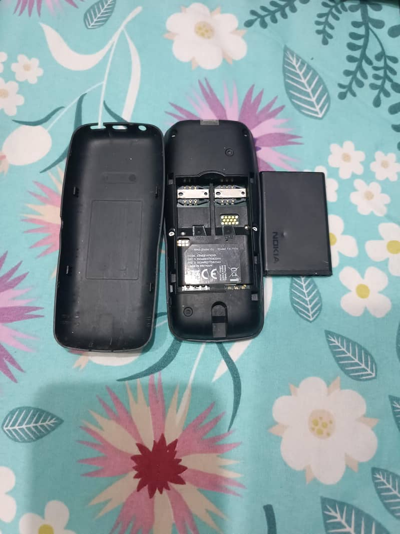 Nokia 106 8