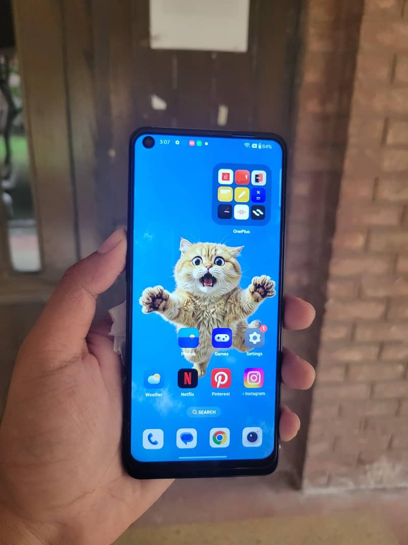 One Plus 9 Pro (8/128) 8