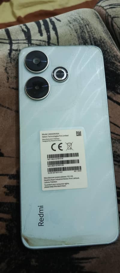 red me 13   . . .   8 128 GB