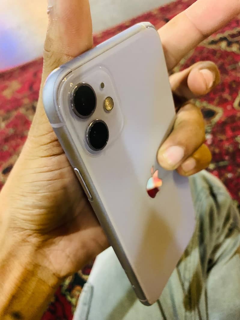 Apple iPhone 11 1
